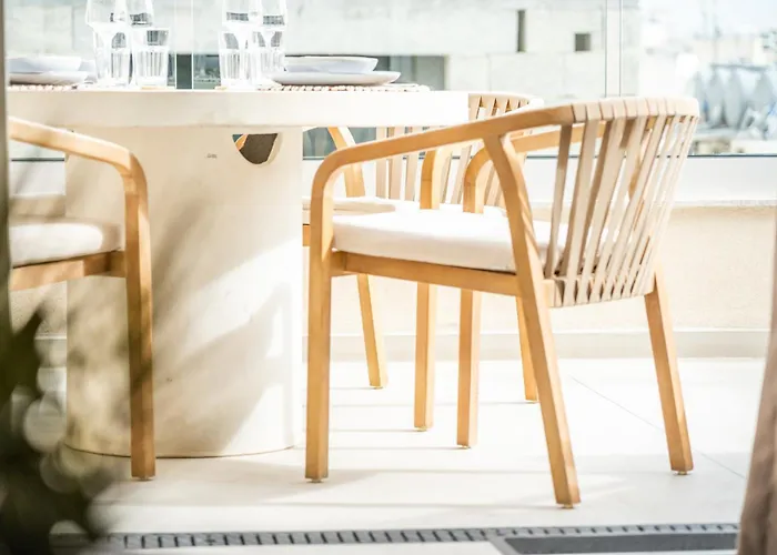 2br Luxury Penthouse And Apartment, Each With A Terrace, Private Pool And Valletta Views Sliema