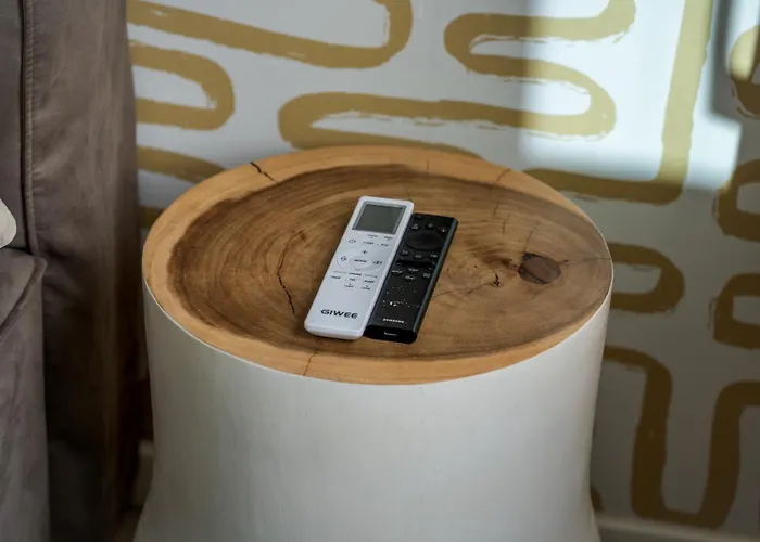 Apartamento 2br Luxury Penthouse And Apartment, Each With A Terrace, Private Pool And Valletta Views *