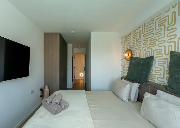 2br Luxury Penthouse And Apartment, Each With A Terrace, Private Pool And Valletta Views Apartamento