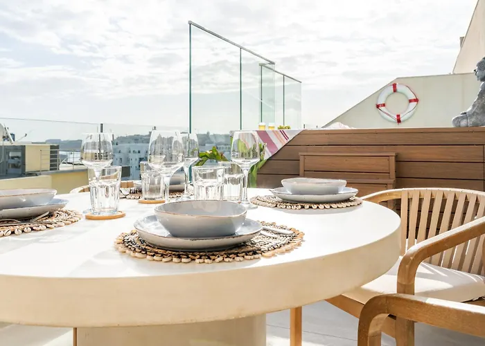 2br Luxury Penthouse And Apartment, Each With A Terrace, Private Pool And Valletta Views *
