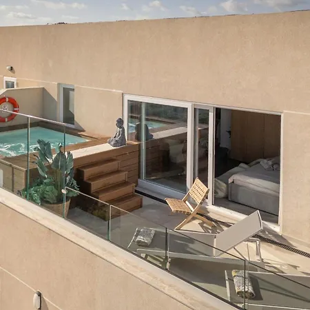 Апартаменты 2br Luxury Penthouse And Apartment, Each With A Terrace, Private Pool And Valletta Views *