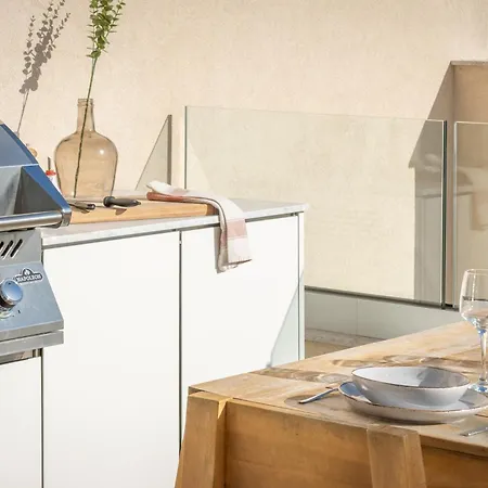 2br Luxury Penthouse And Apartment, Each With A Terrace, Private Pool And Valletta Views *