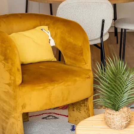 2br Luxury Penthouse And Apartment, Each With A Terrace, Private Pool And Valletta Views Apartment Sliema