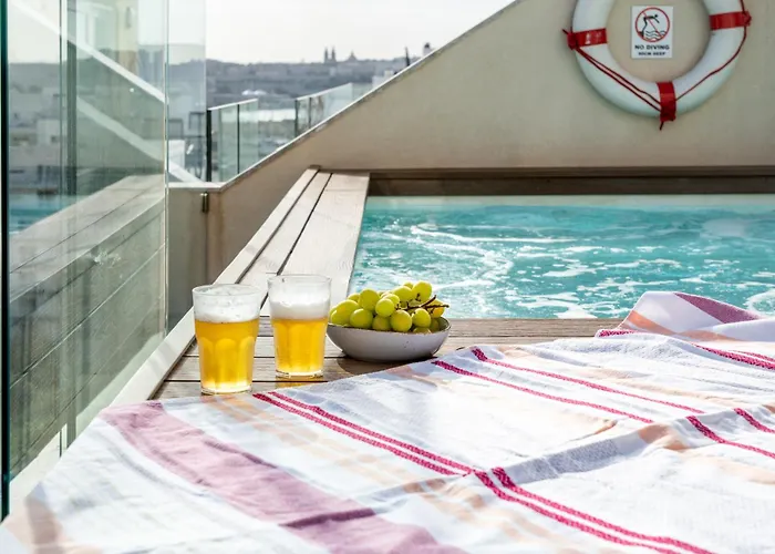 2br Luxury Penthouse And Apartment, Each With A Terrace, Private Pool And Valletta Views