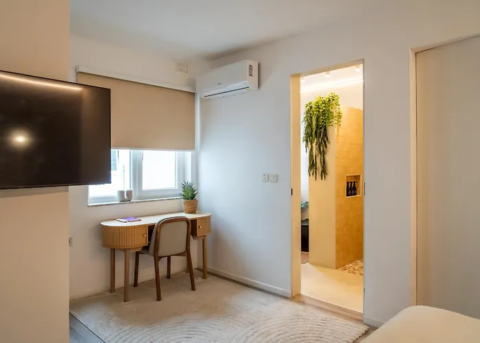 2br Luxury Penthouse And Apartment, Each With A Terrace, Private Pool And Valletta Views Appartamento Sliema