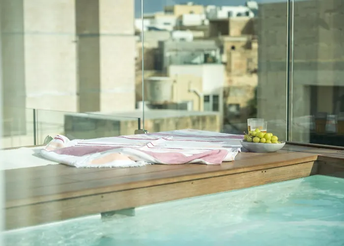 2br Luxury Penthouse And Apartment, Each With A Terrace, Private Pool And Valletta Views * Sliema
