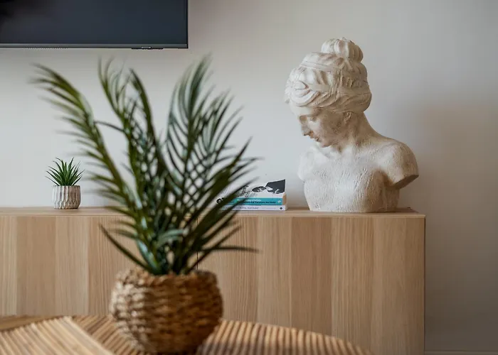 2br Luxury Penthouse And Apartment, Each With A Terrace, Private Pool And Valletta Views Sliema